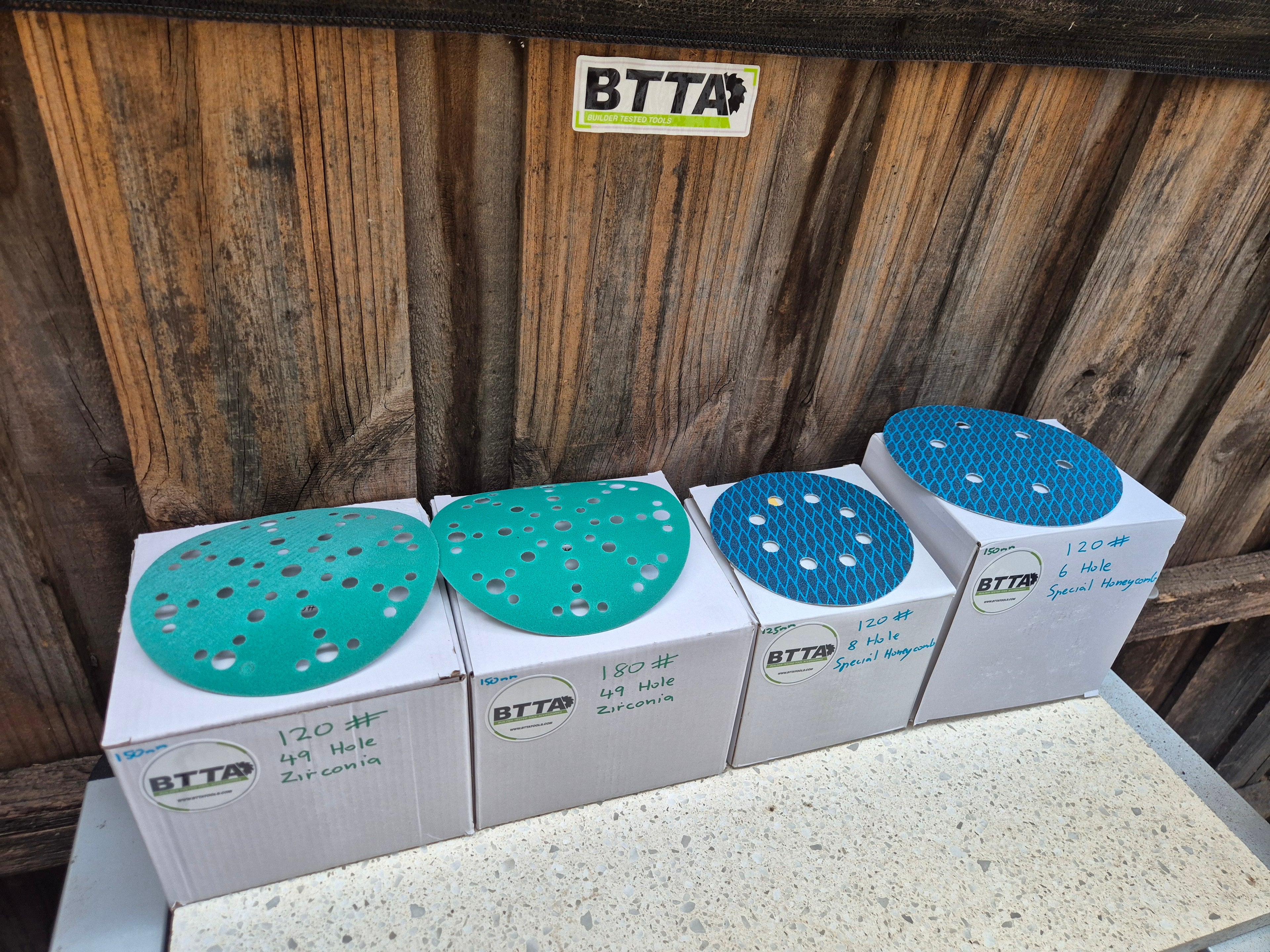 BTTA 150 & 125mm orbital sanding discs pack of 25 pieces, $14inc GST
