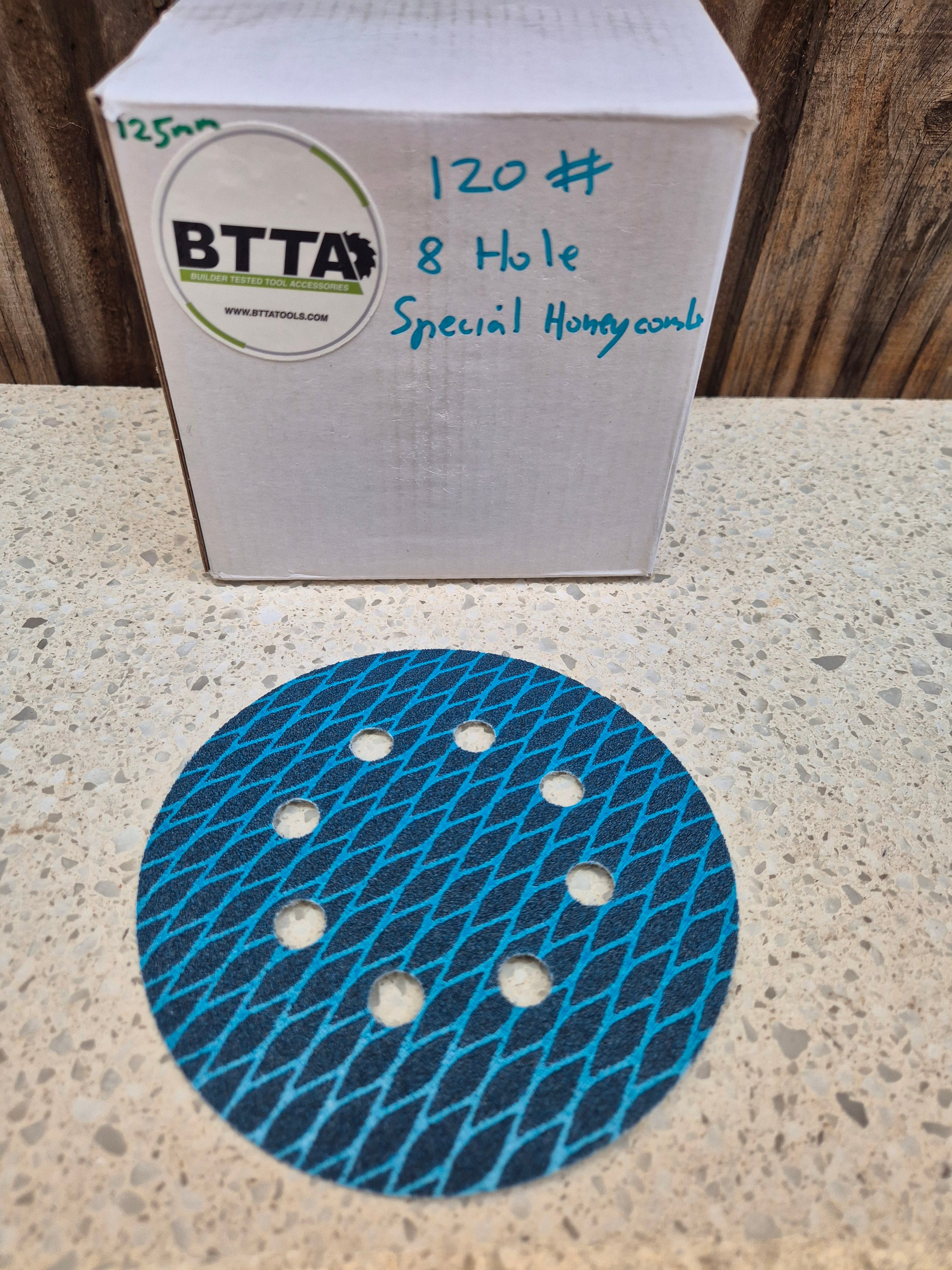 BTTA 150 & 125mm orbital sanding discs pack of 25 pieces, $14inc GST